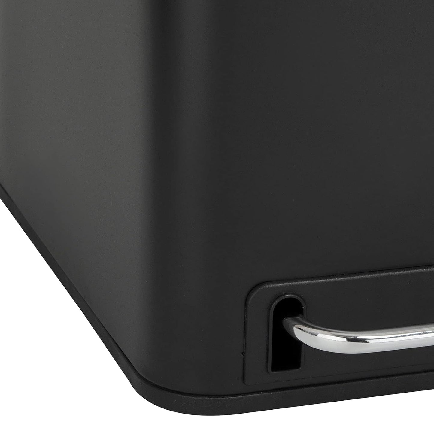TM3X18, Schwarz