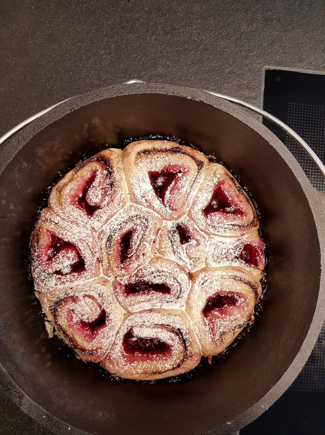 Dutch Oven Alpha Serie mit Deckelheber, DO14A, DO14A - 13,3 litres Topf mit Füsse