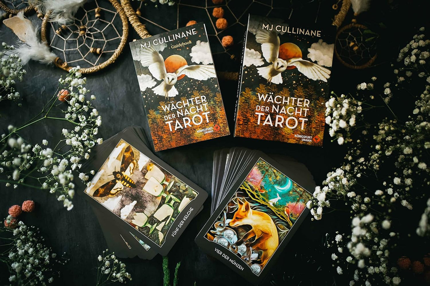 Wächter der Nacht Tarot, Gebundenes Buch