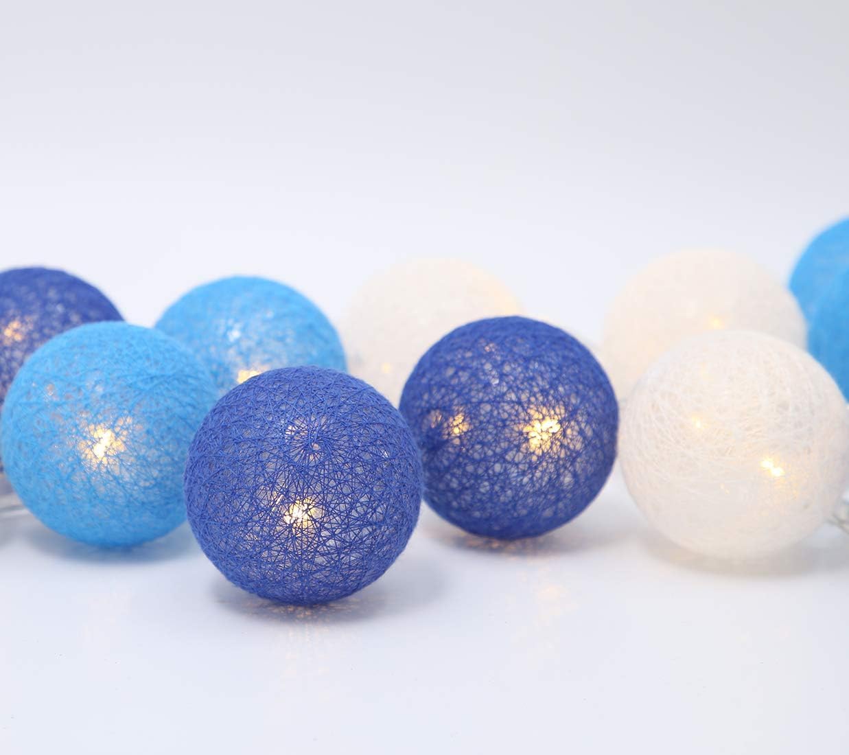 Lichterkette mit Baumwollkugeln, Blau Batterie