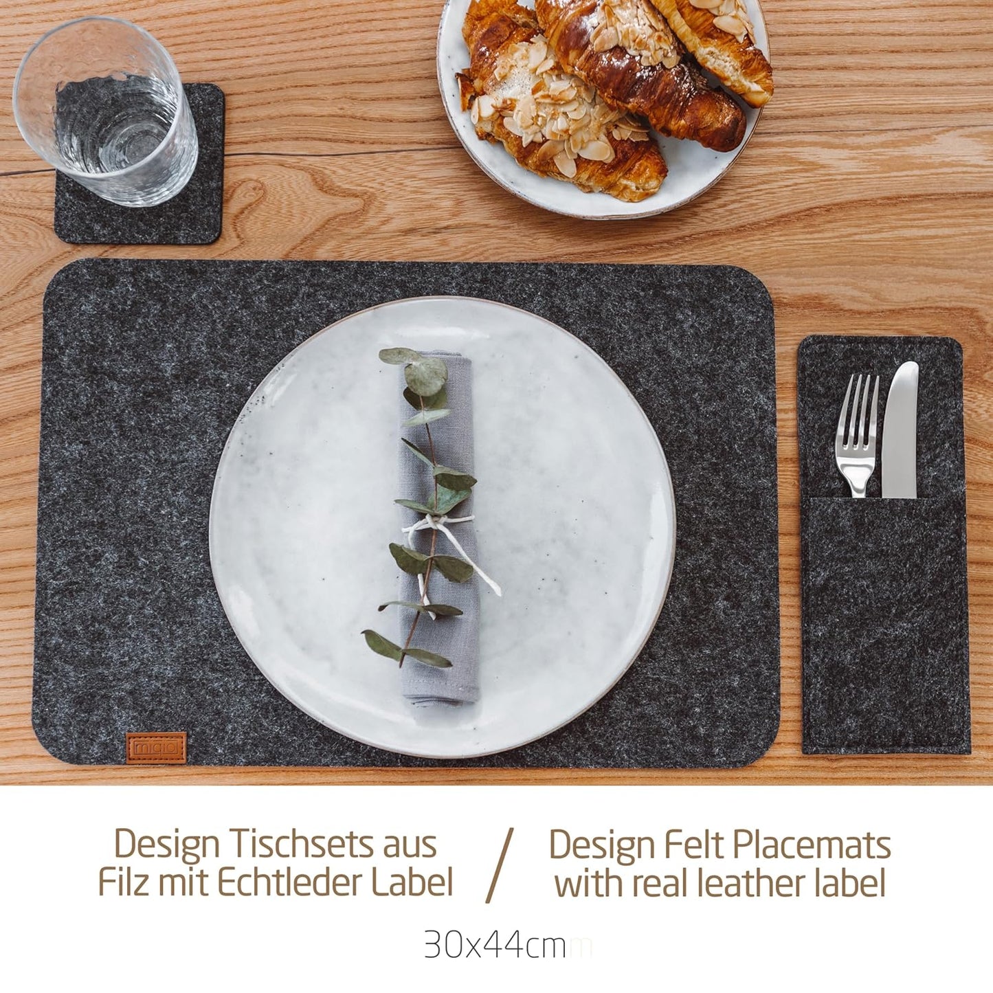 Tischset aus Filz mit Untersetzern und Bestecktaschen