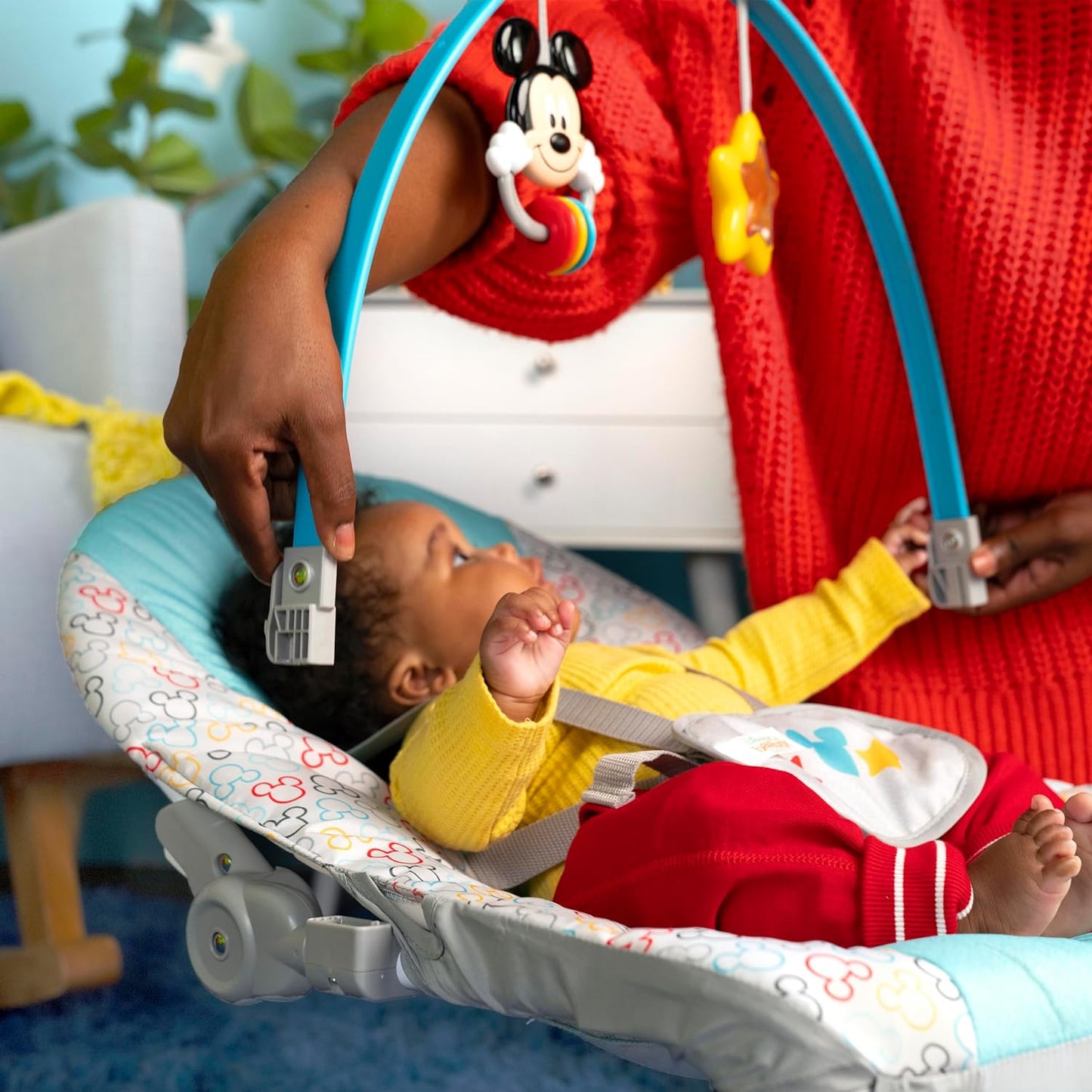 Mickey Mouse 12561, Mickey Mouse
