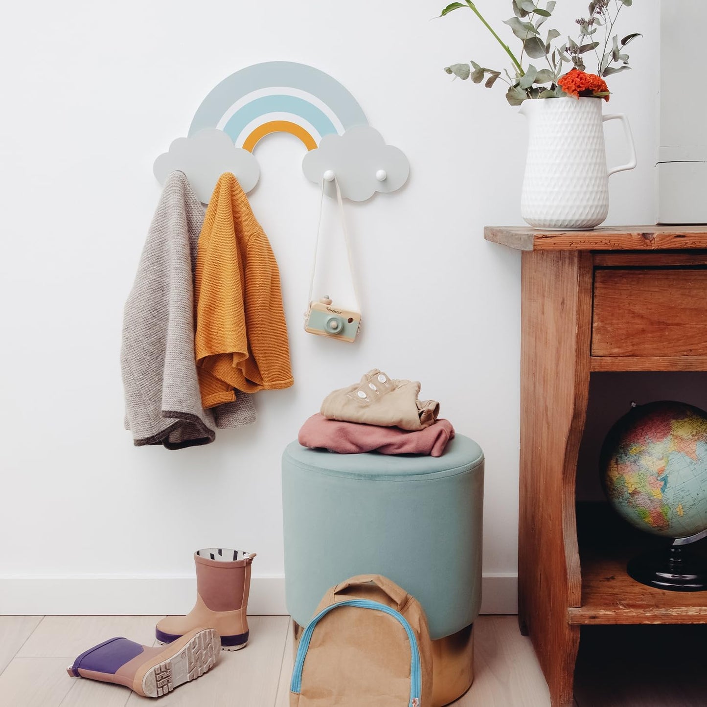 Regenbogen-Garderobe Finn mit 4 Haken, Finn
