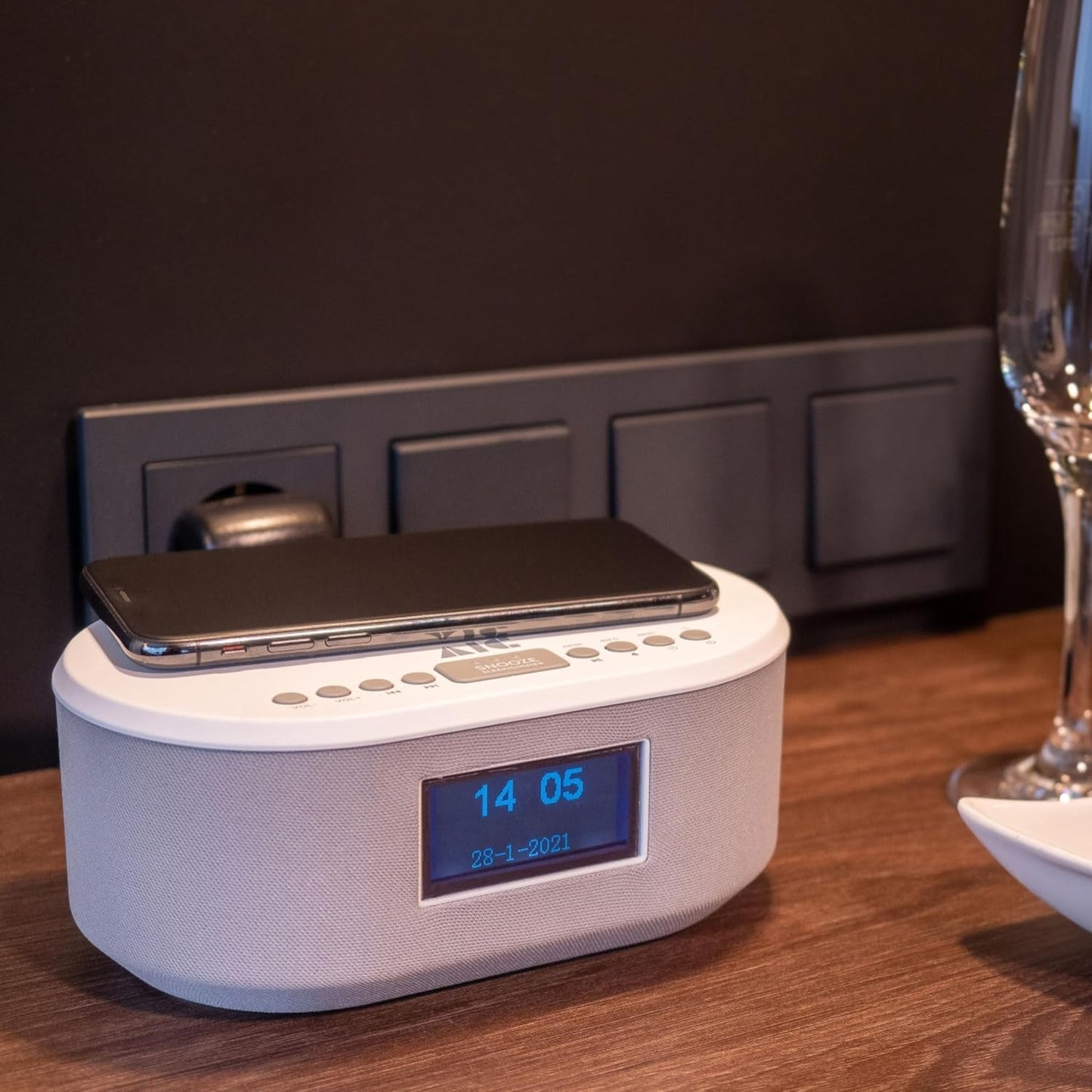Radiowecker mit Bluetooth & Dual-Alarm