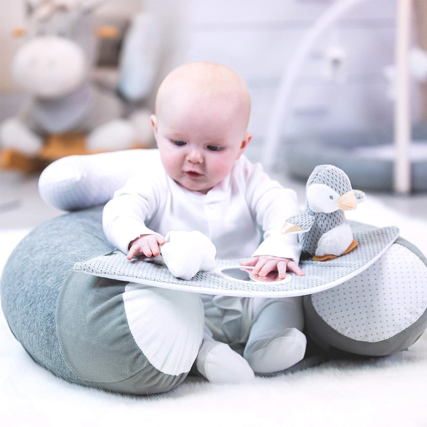 Aufblasbarer Babysitz für den Boden mit abnehmbarem Tablett, Grey, 1 Count (Pack of 1), Einzelbett