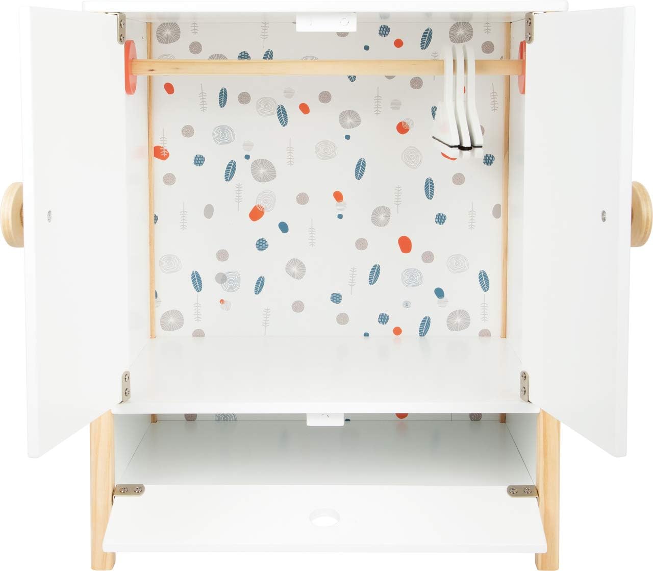 Little Button, Puppenschrank