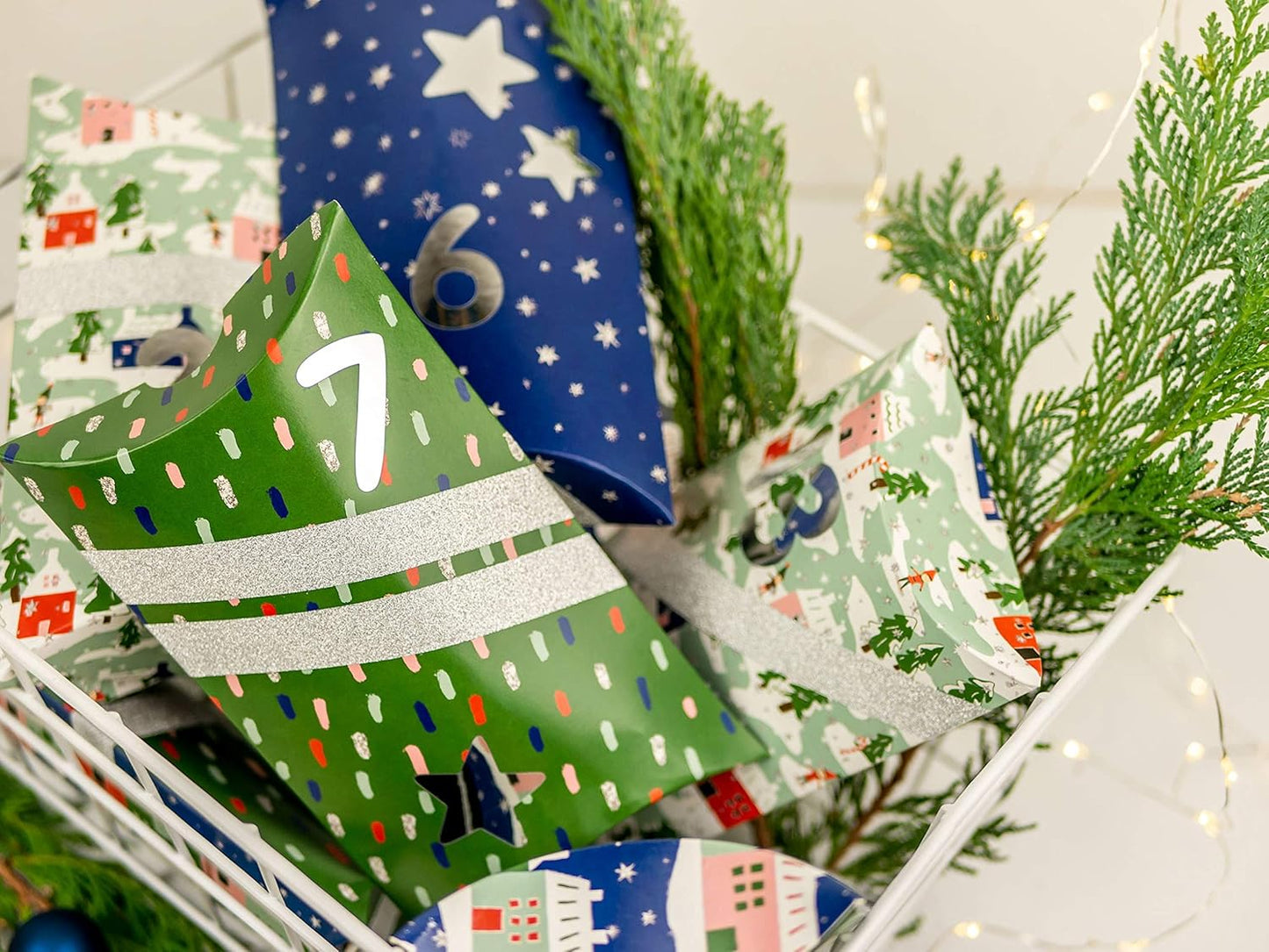 Adventskalender Pillowboxen-Set, Blue Green With House Pattern
