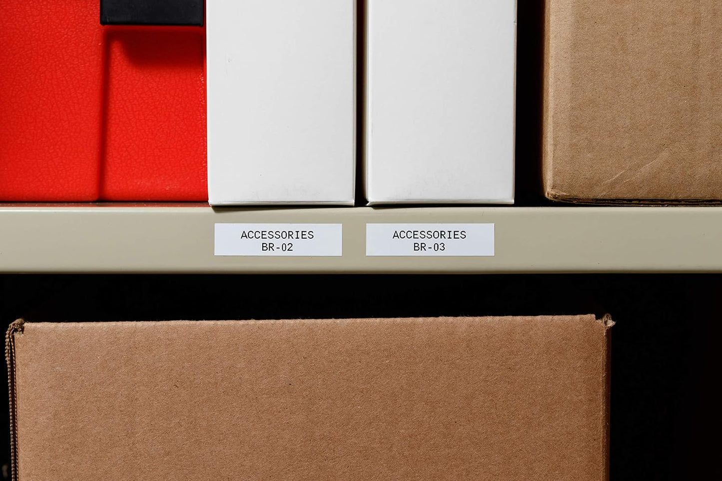 Vinylband für BMP21-PLUS Etikettendrucker, Etikett Vinyl - Schwarz auf Weiss, 9.53 mm x 6.40 m Labor & Sicherheit und Anlage