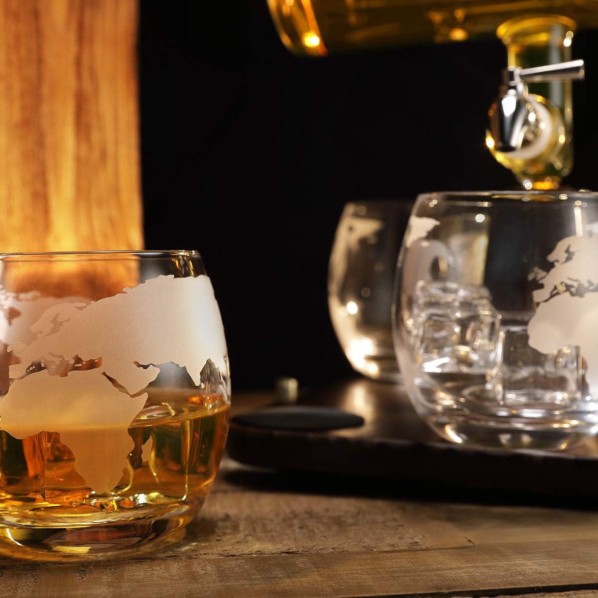 Whisky-Dekanter-Set mit Gläsern, Barrel Dekanter + 4 Gläser