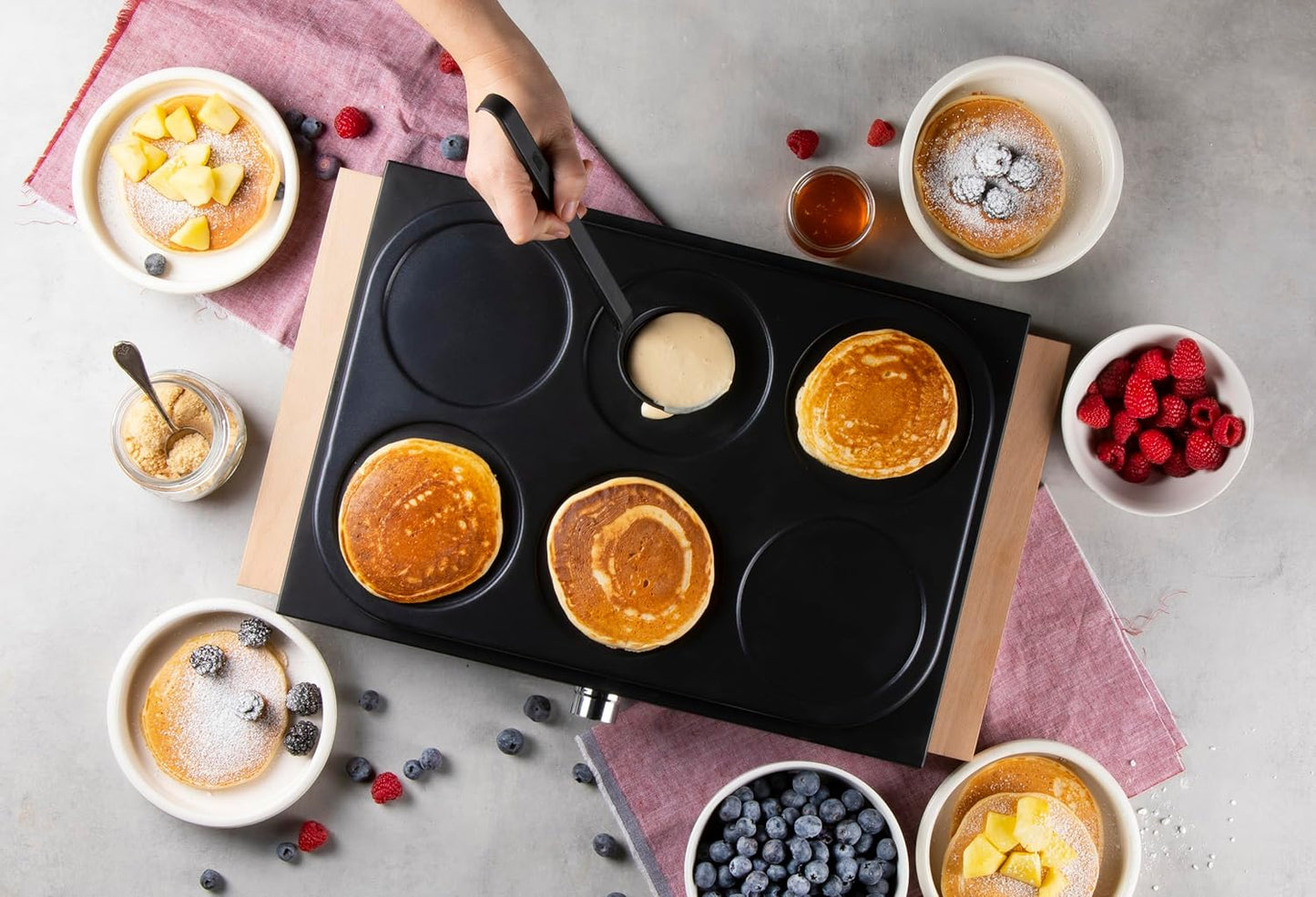Crepes Maker DO8717PN, PFAS Free