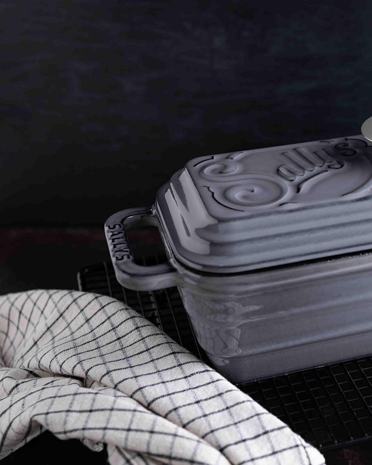 Gusseisen Brotbackform Baba, Smokey Grey Majolika