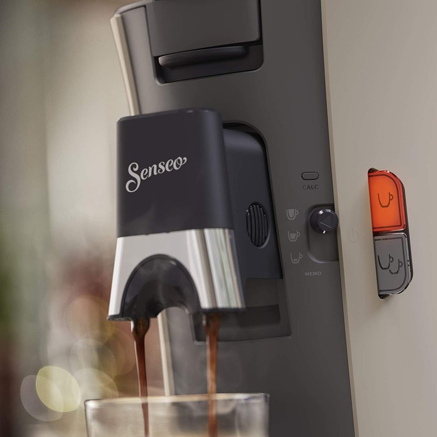 Kaffeepadmaschine mit Kaffeestärkewahl und Memo-Funktion, Beige ; 0.9L