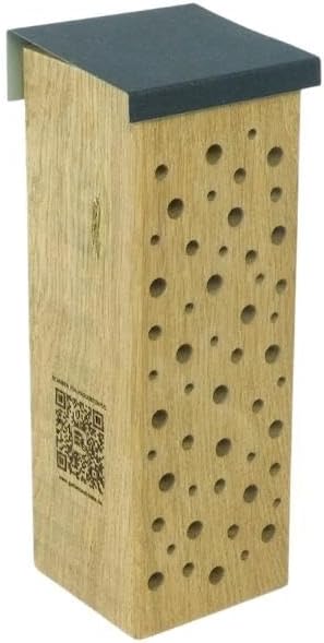 Wildbienen-Nisthilfe mit Dach und Aufhänger