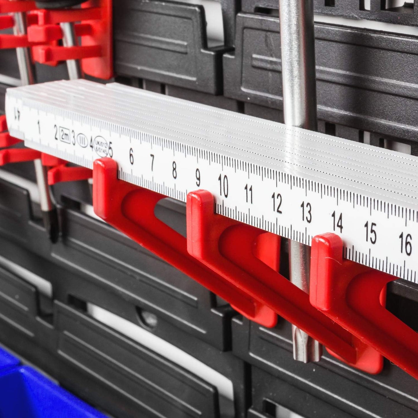Werkzeugwand mit Stapelboxen, 1158 x 780 mm / Blau