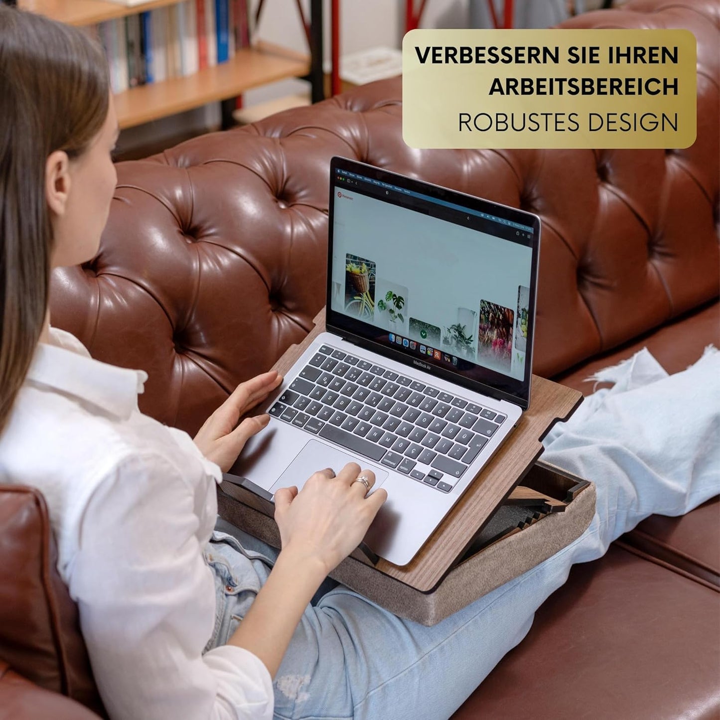 Buchständer mit Stauraum