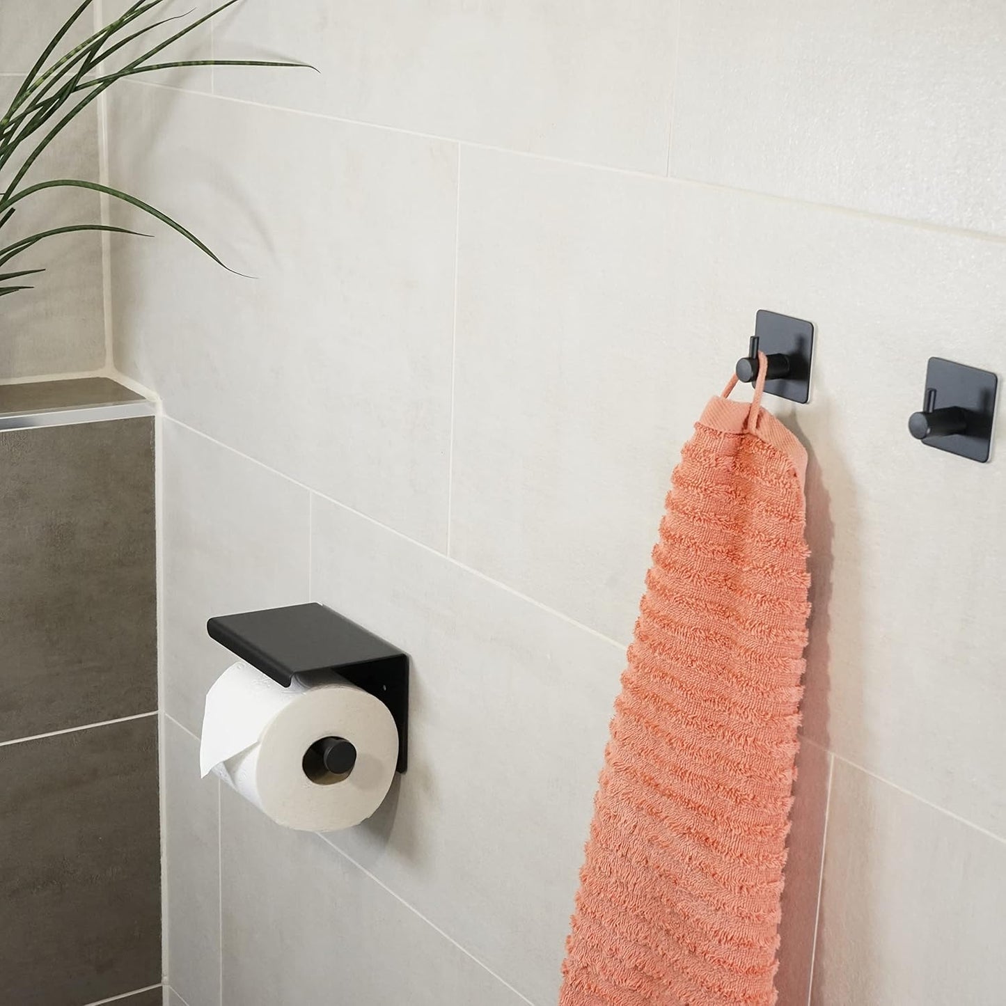 Toilettenpapierhalter mit Ablage, Schwarz
