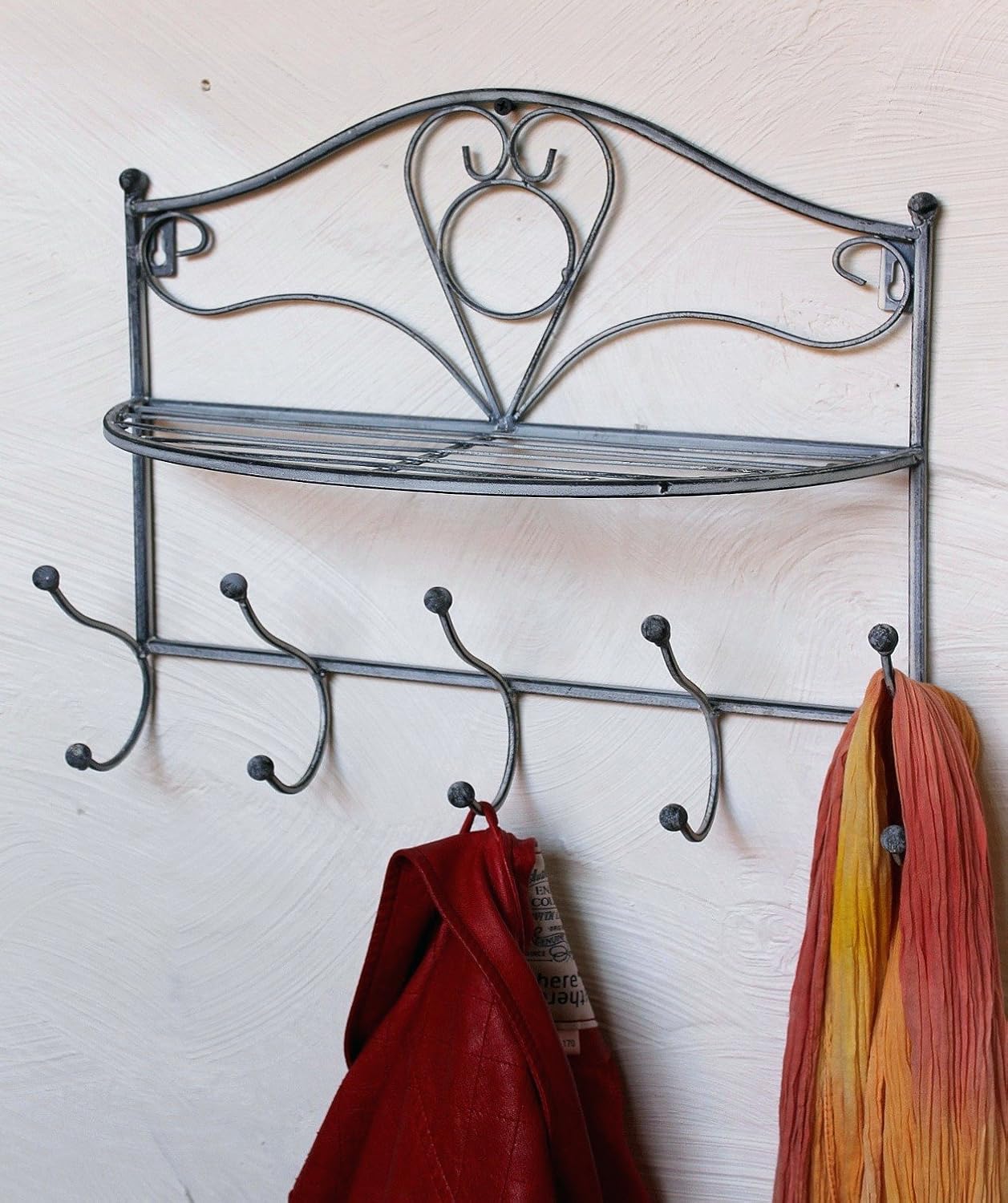 Vintage-Wandgarderobe