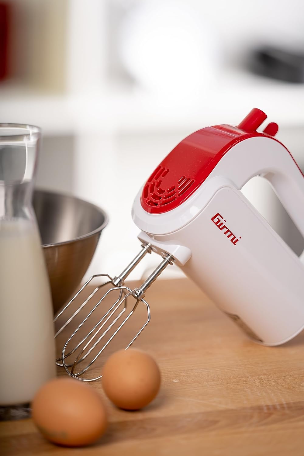 SB02 Handmixer mit Turbo-Funktion, Weiss -rot