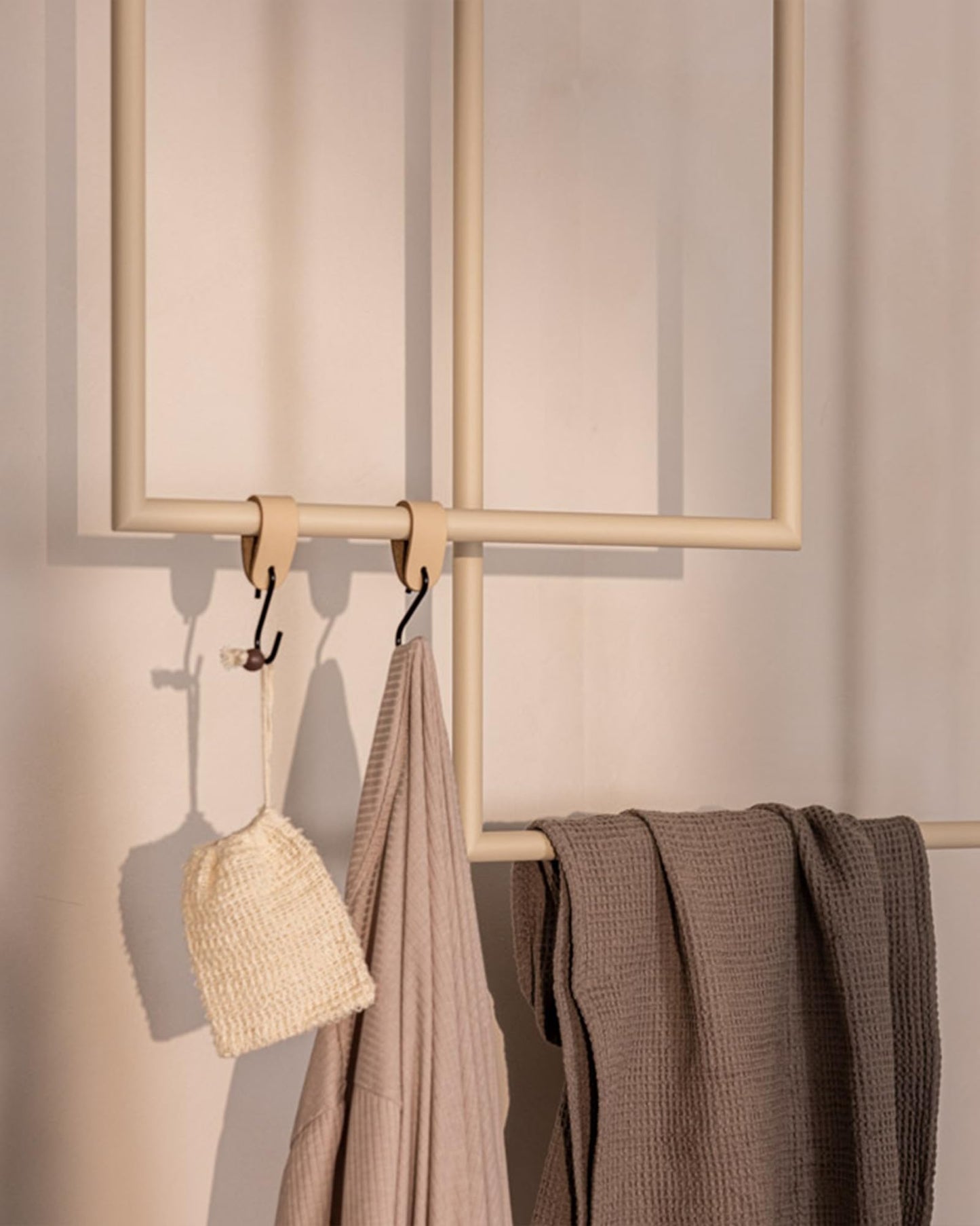 Handtuchhalter TENSI zur Deckenmontage (80x50 cm), Cashew/Eckig 80x50cm