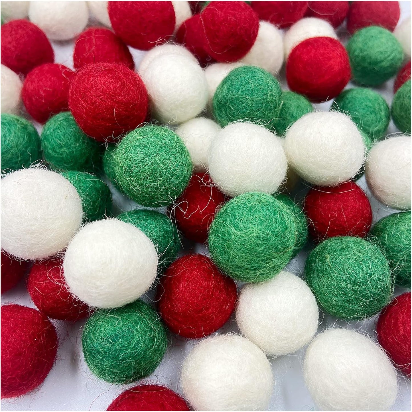 Filz Wollball-Set für DIY Dekoration (80 Stück), Grün-80pc