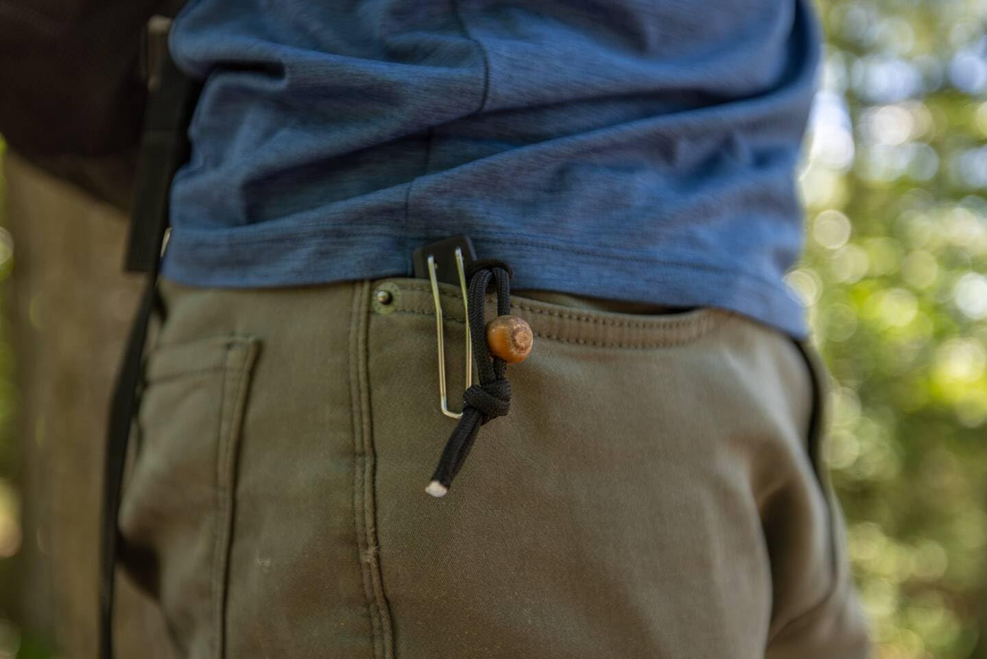 Taschenmesser mit Gürtelclip, Schwarz