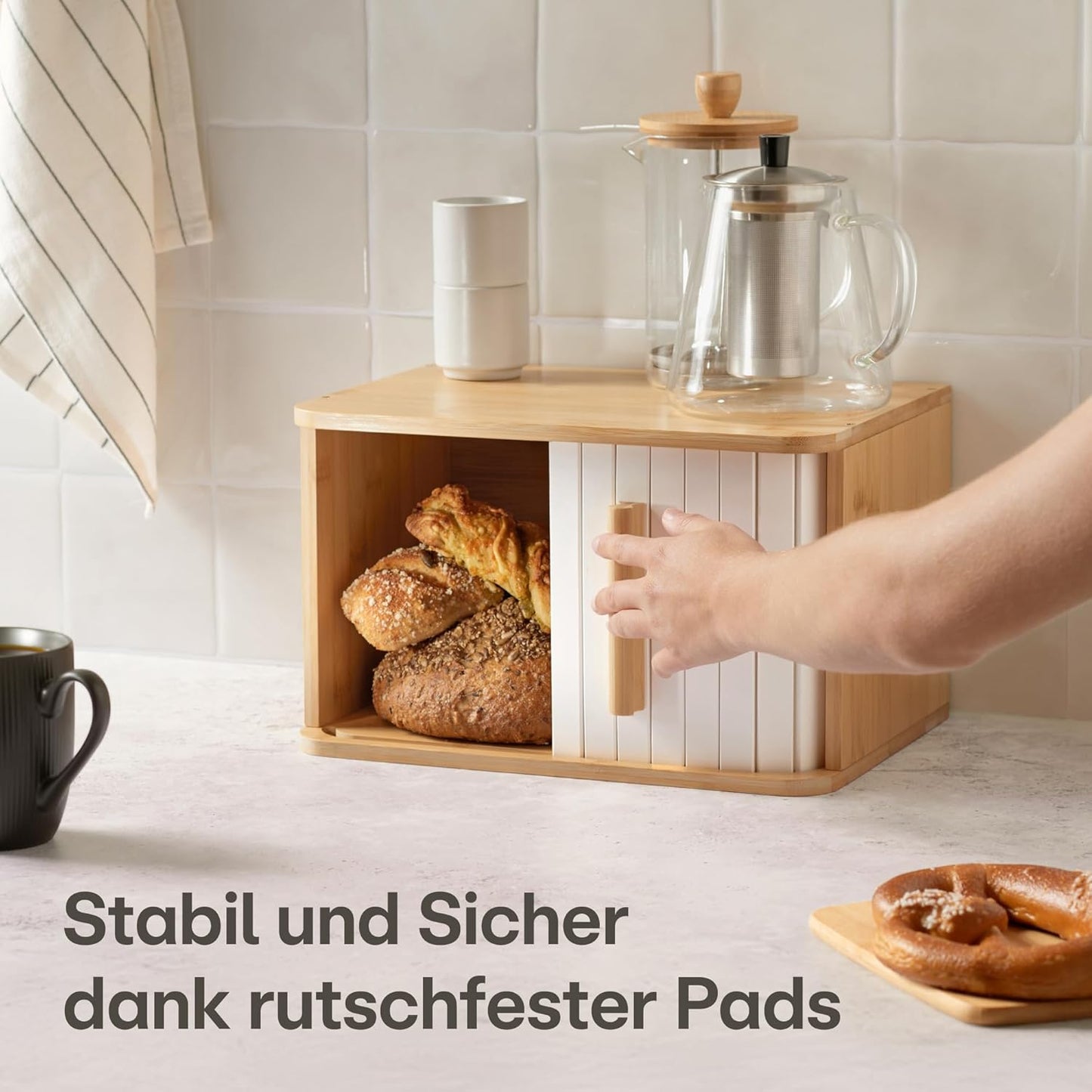 Kompakte Brotbox aus FSC Holz mit Schiebetür, Weiss