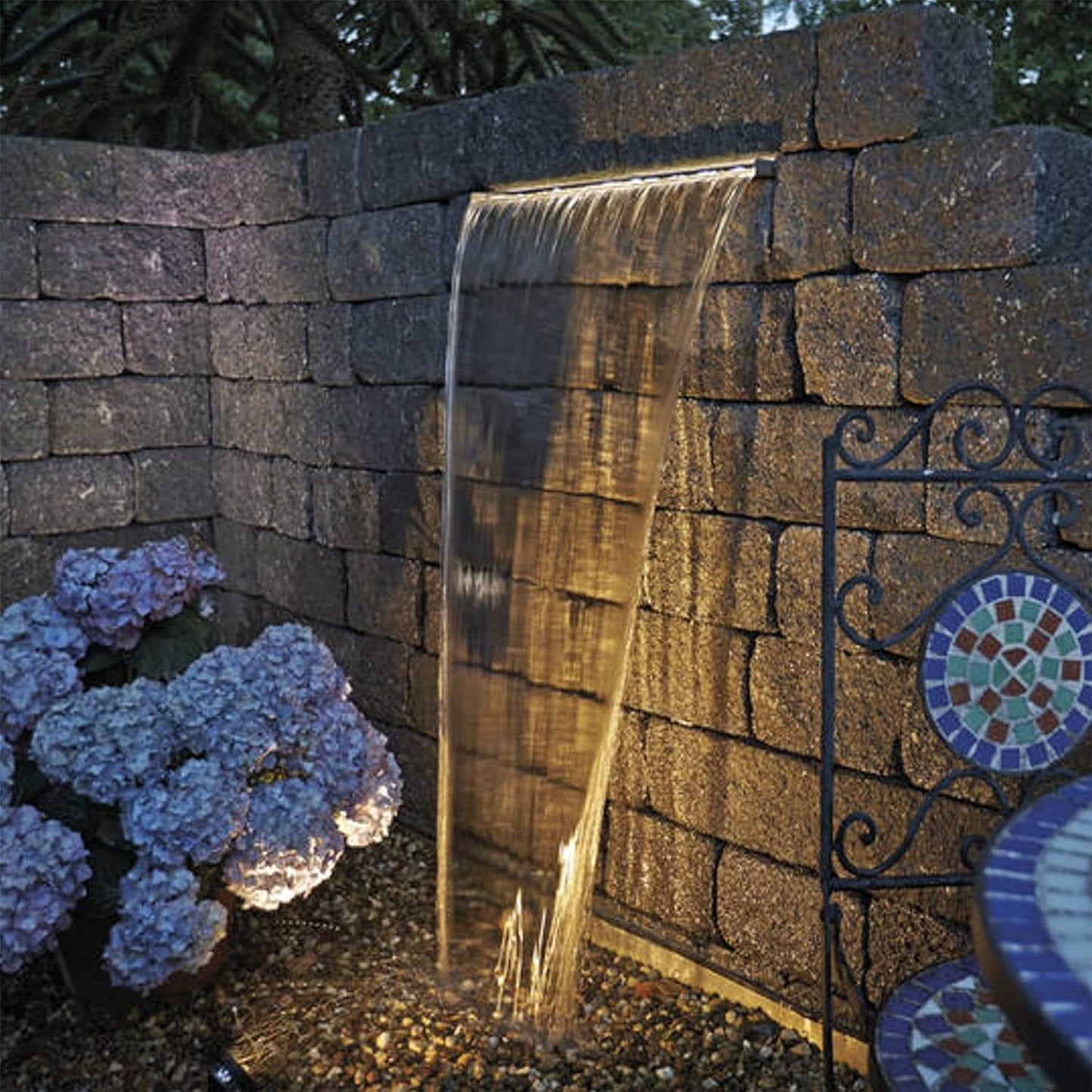 LED-Wasserfallbeleuchtung für Terrasse & Teichrand