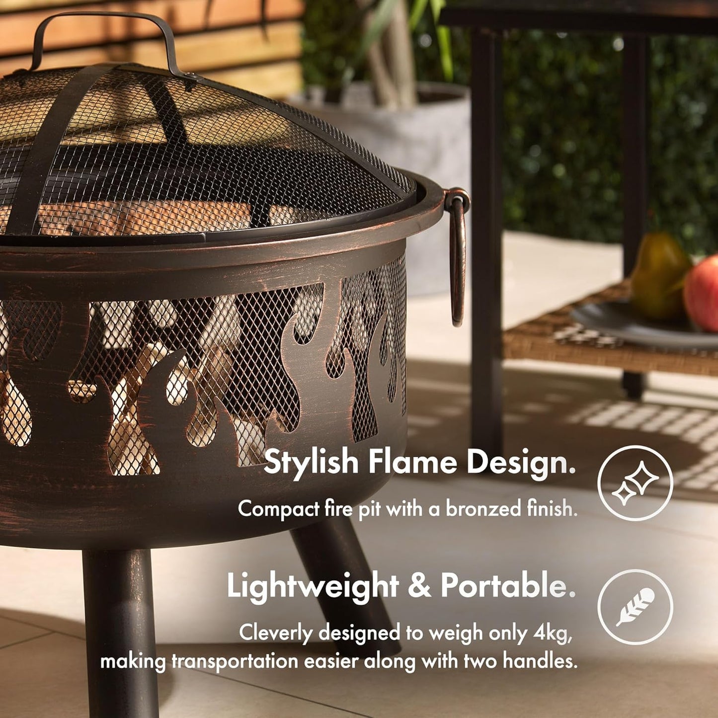 Feuerstelle für Garten & Terrasse, tragbar & leicht, Schwarz mit Flammdesign