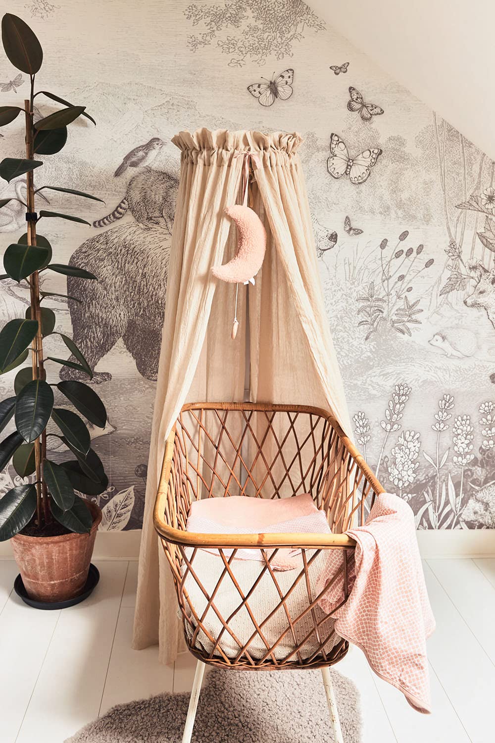 Betthimmel Baldachin für Babybett (155 cm), Weiss, Rosa, Grün, Nougat, Grau, Rost, Karamell, Senfgelb 155 cm (1er Pack)