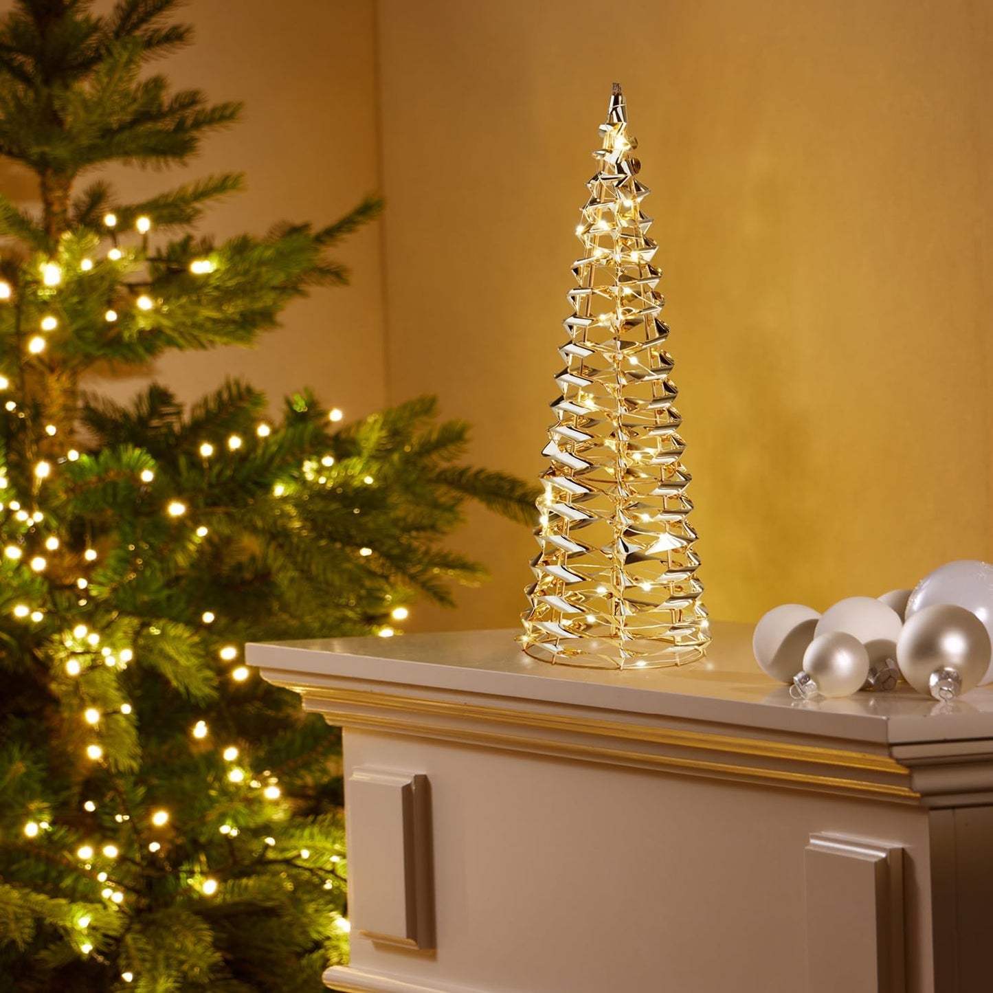 2er-Set LED-Deko-Pyramiden, 2 Stück - Goldfarben - Kegel 40cm