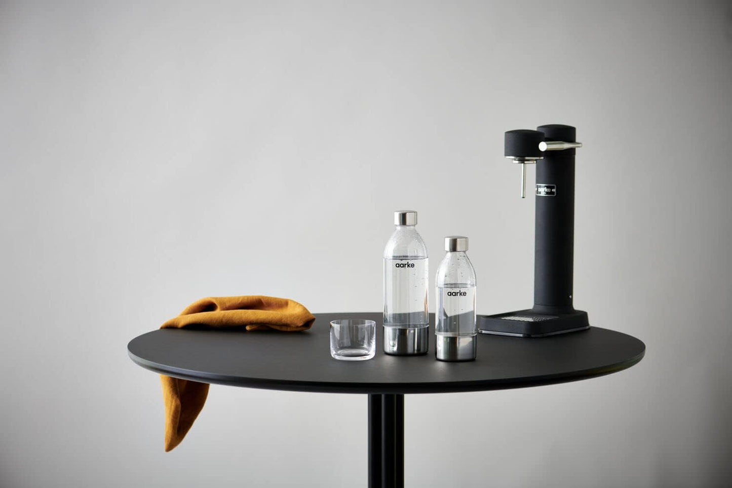 Carbonator 3 Wassersprudler mit 2 Flaschen, Edelstahl mattschwarz x2 PET