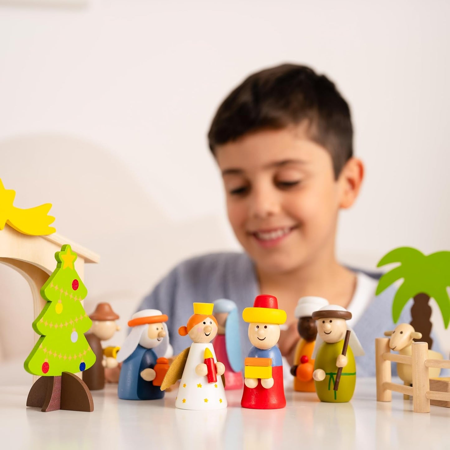 18-teiliges Weihnachtskrippe Set, handbemalt