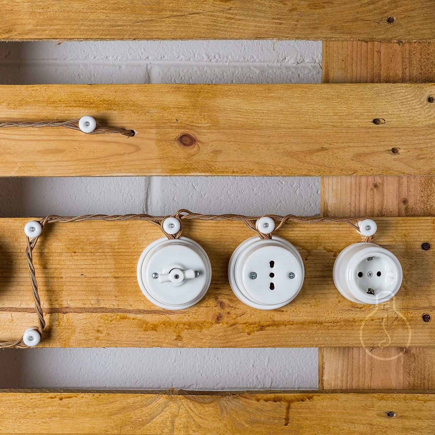 Schräge Decken-/Wandleuchte E27, 1 einheiten Corten