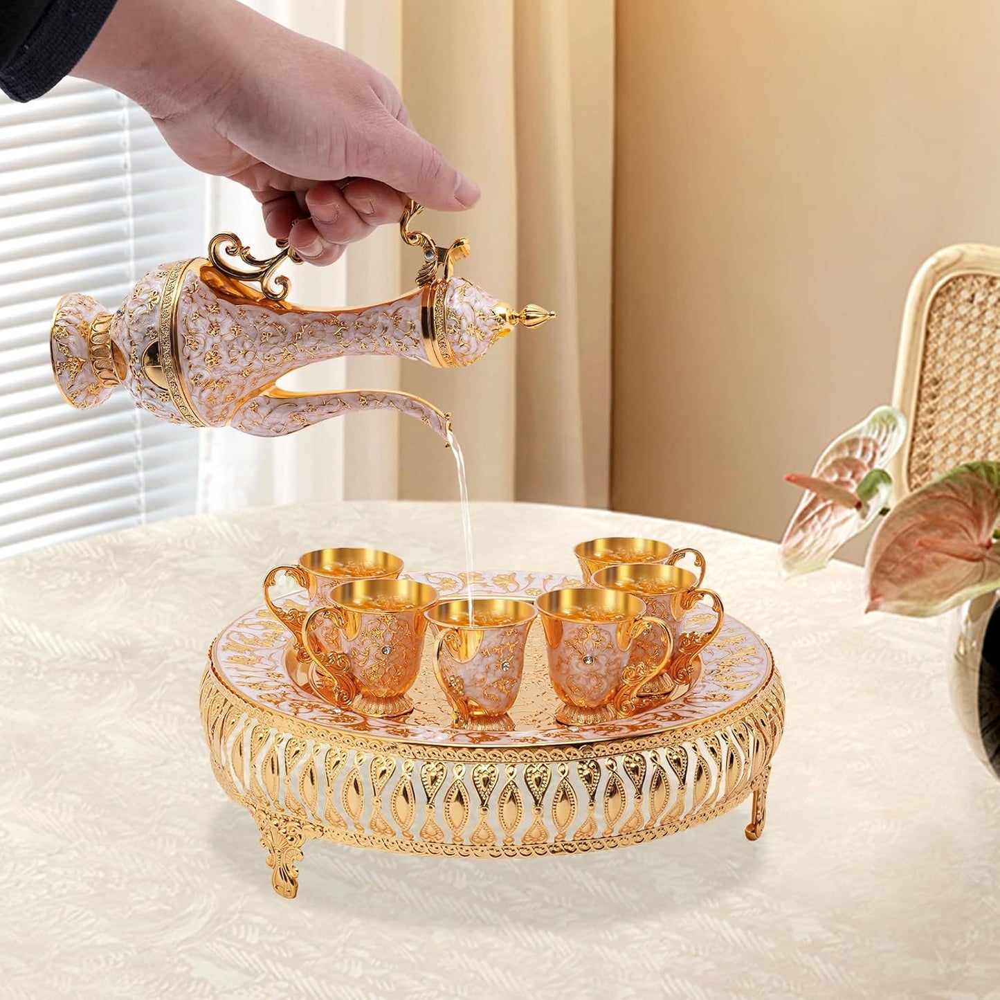 Vintage Türkisches Kaffeekannen-Set mit Tassen & Tablett, Gold
