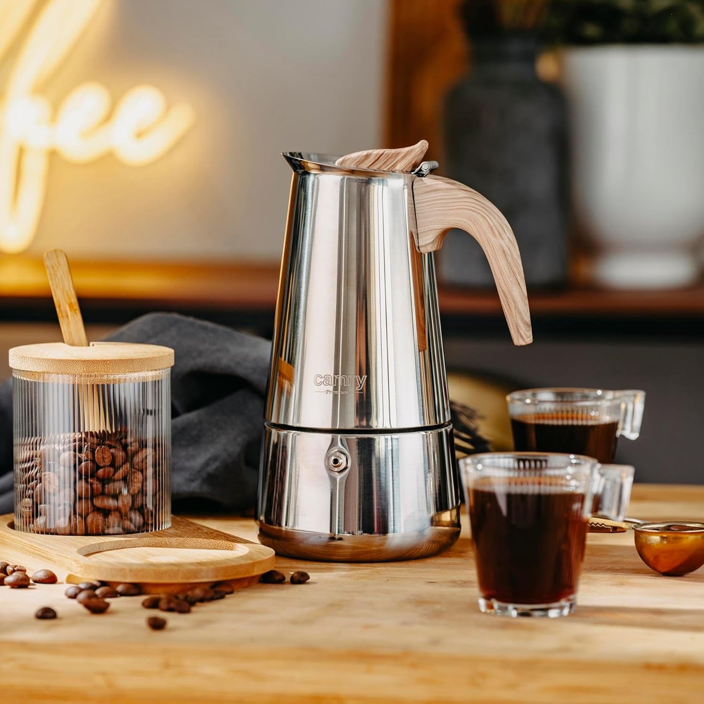Espressokocher Induktion für 5-6 Tassen, Edelstahl, Stahl/Holz 350ml