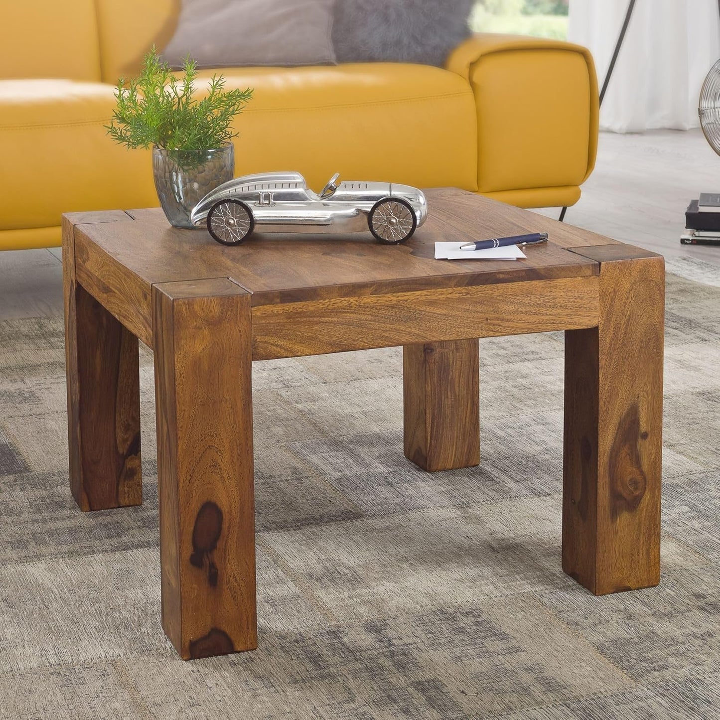 Quadratischer Couchtisch, Sheesham
