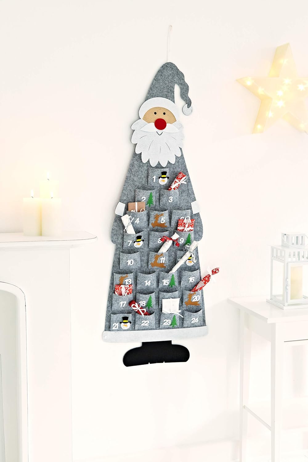 Filz-Adventskalender Santa zum Befüllen und Aufhängen, Grau/Weiss
