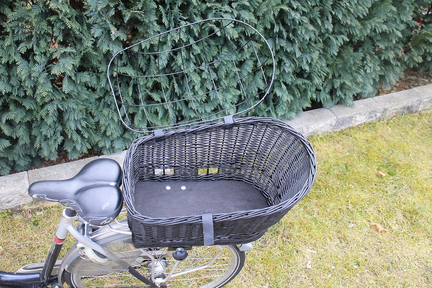 Hundevelokorb aus Weide, XL L 56 x B 36 x H 45 cm ohne Kissen