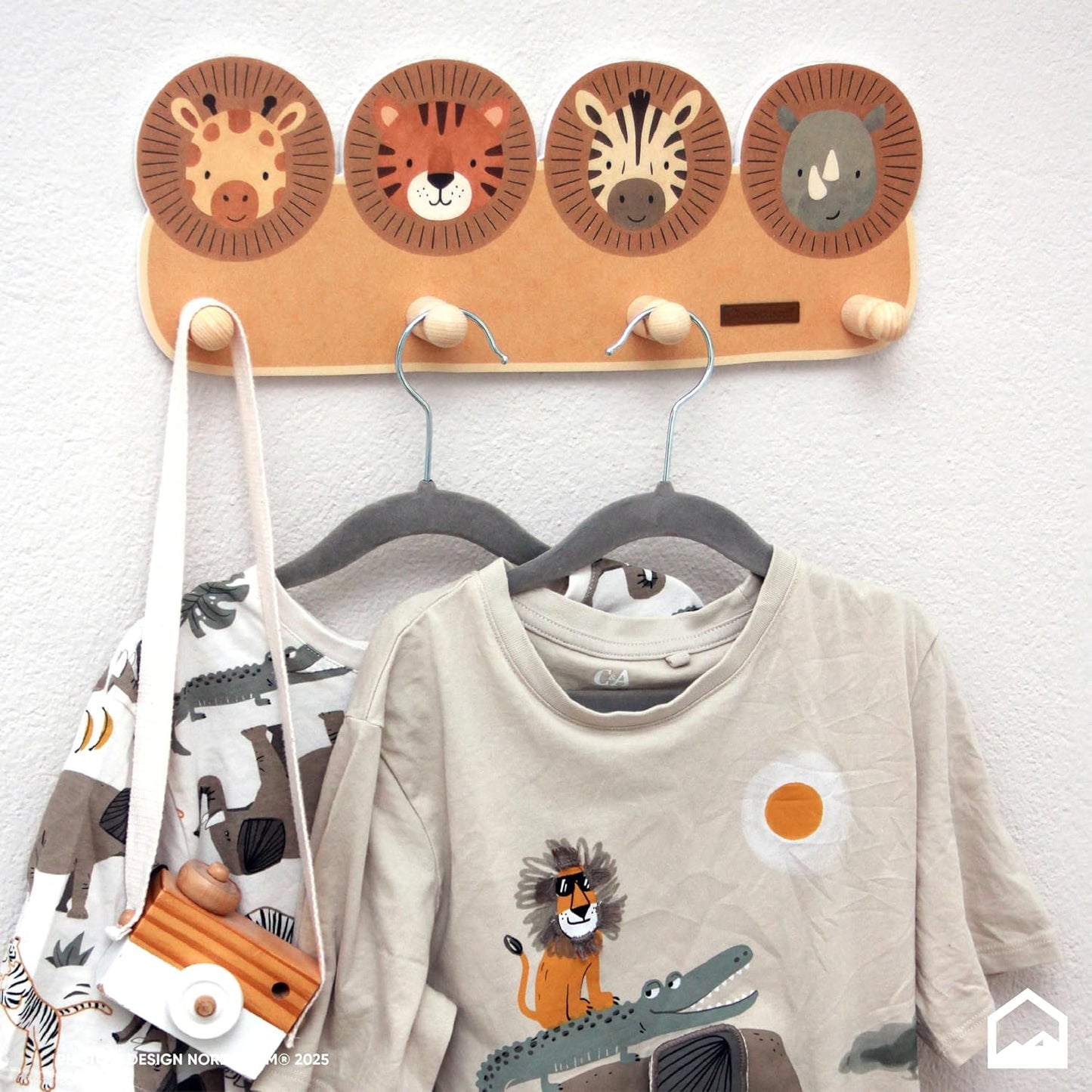 Kindergarderobe skady mit Tiermotiven, skady