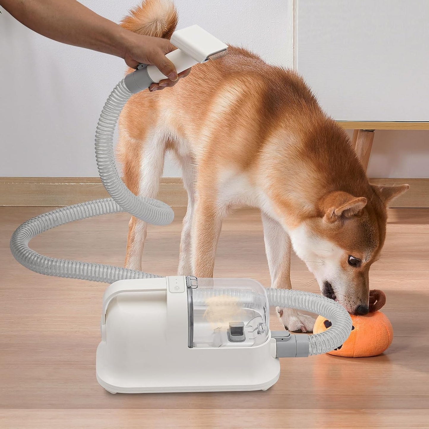 3-in-1 Haustierhaarschneider mit Kamm und Saugfunktion