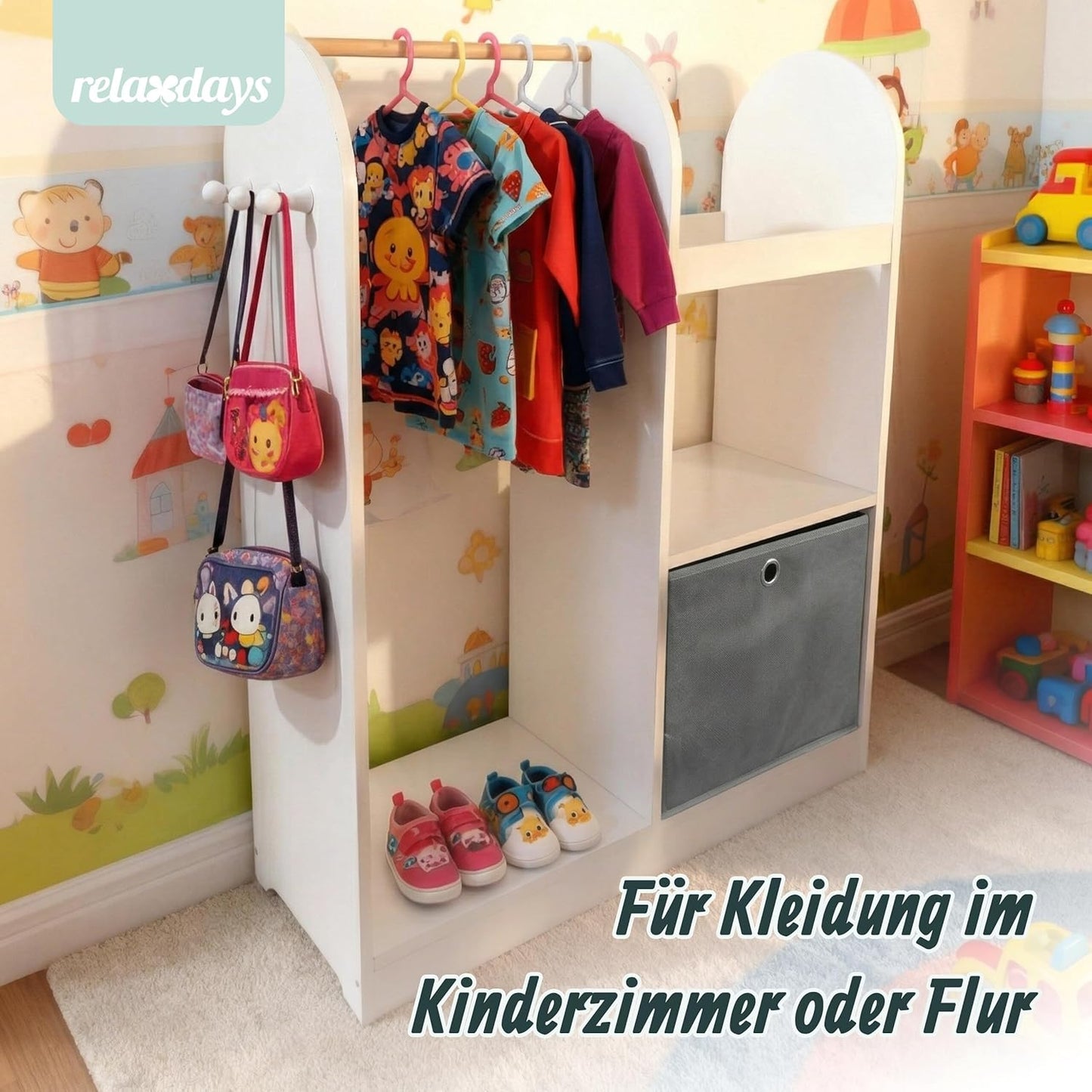 Kindergarderobe mit Haken und Aufbewahrungsbox