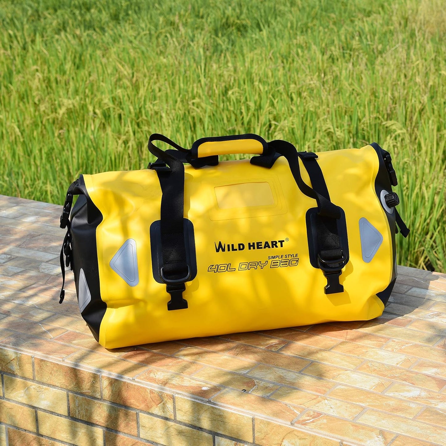 Wasserdichte Reisetasche mit Schultergurten, Gelb 66L
