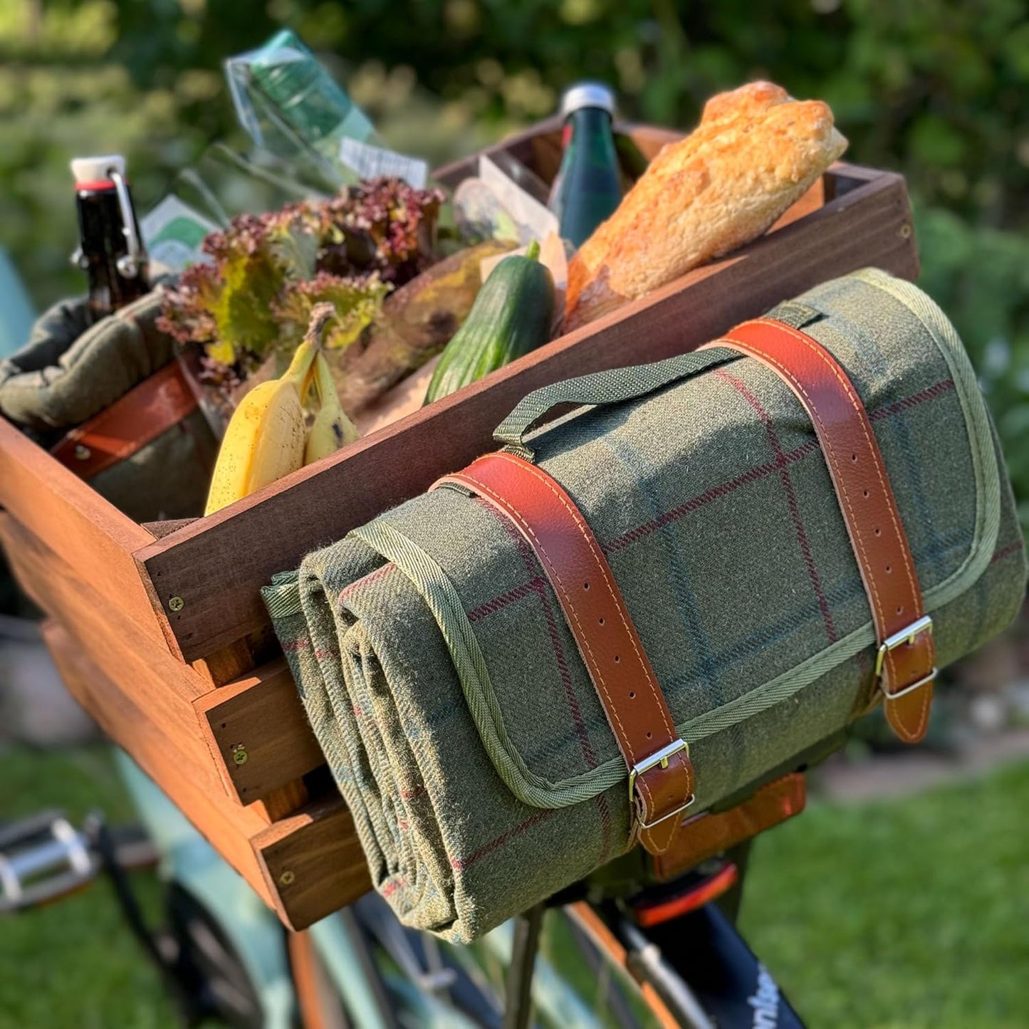 Velokiste mit Picknickdecke, Braun
