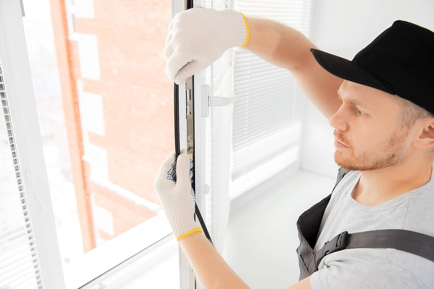 Flügelfalzdichtung für Fenster & Türen, 30 Meter Sfd-14 Schwarz