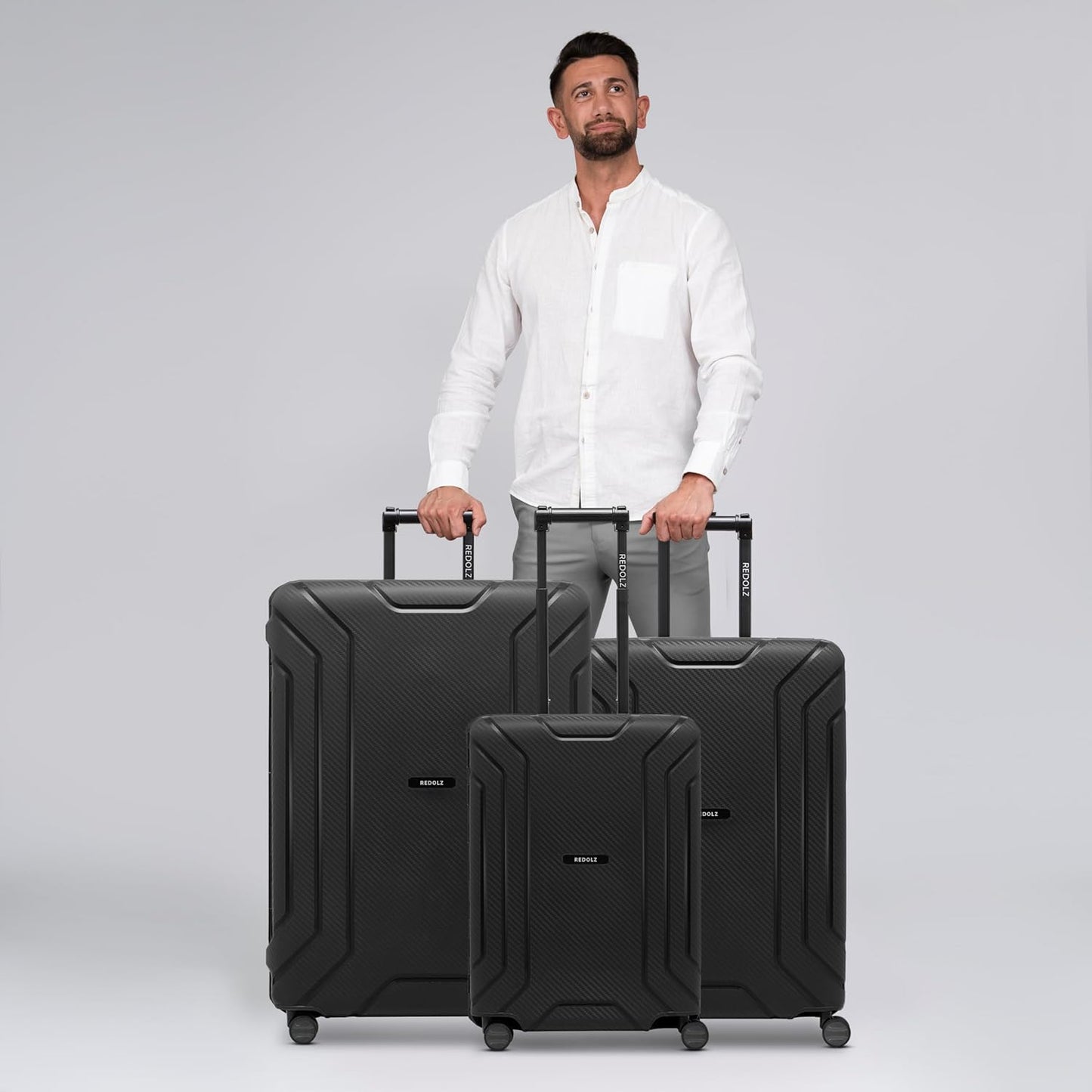 Essentials 15 4-Rollen Kofferset 3-tlg. mit Dreipunkt-Verschlus, Deep Black Kofferset (3-teilig)