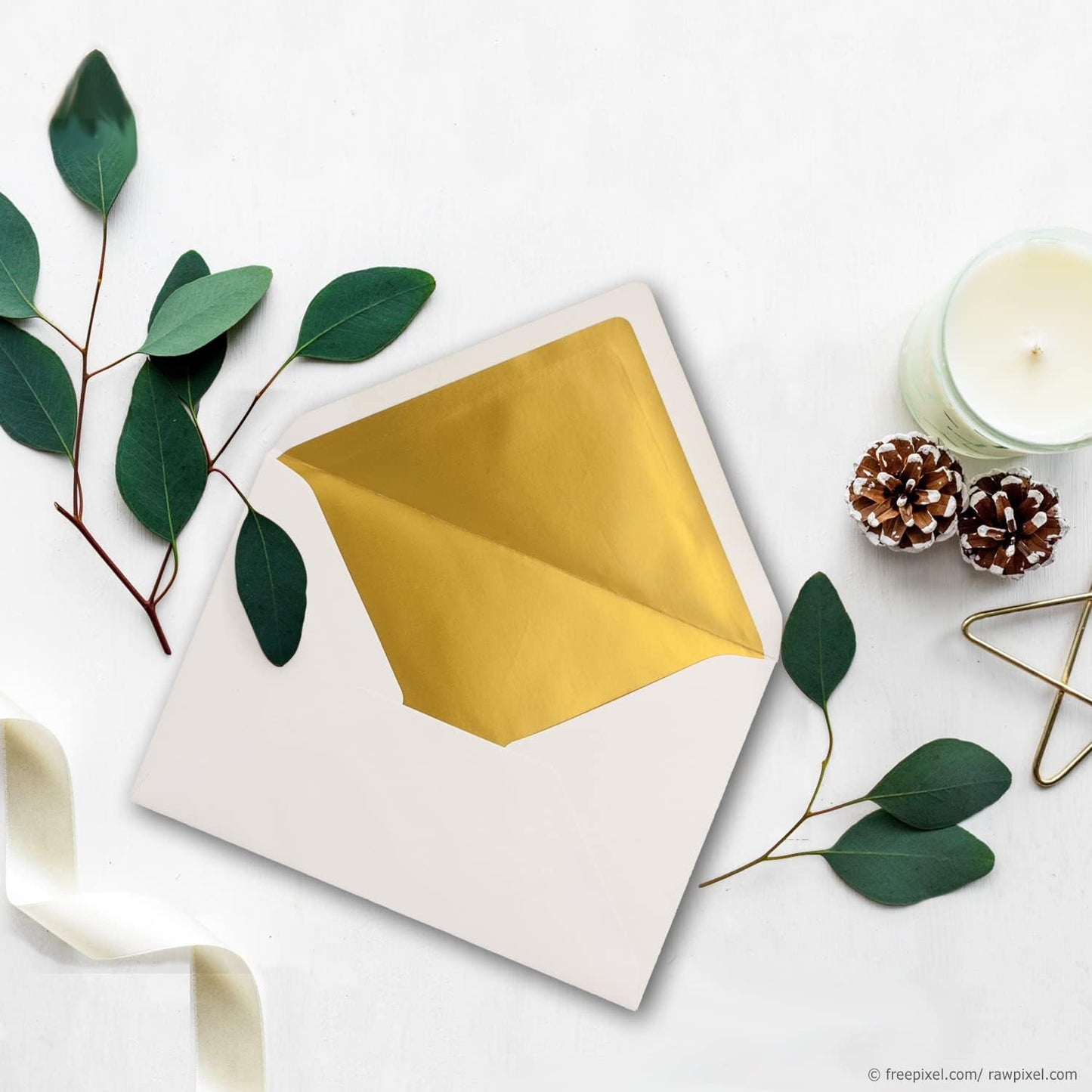 Kuvert-Set, 50 Umschläge ; Weis |Gold Futter
