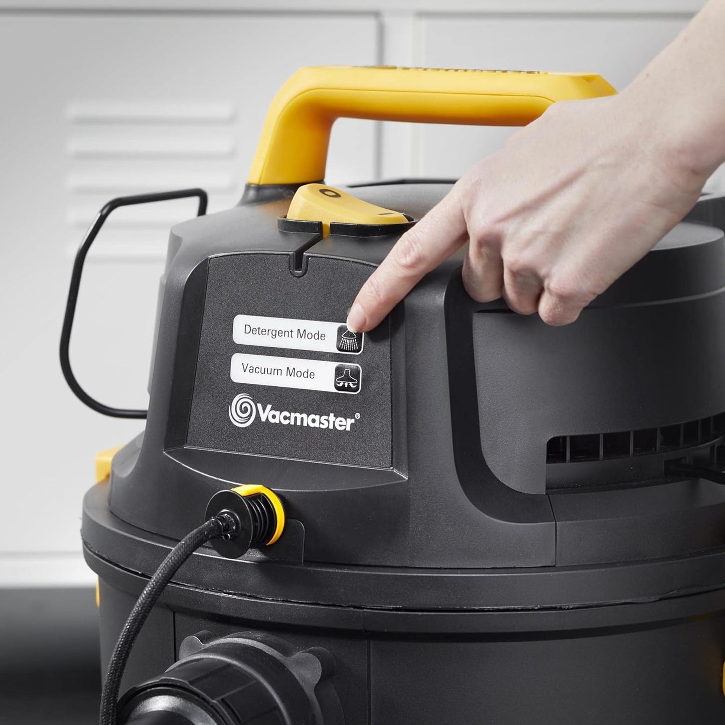 3-in-1 Waschsauger VK1323PFR mit Dual-Tank, 1300W 23L Schwarz