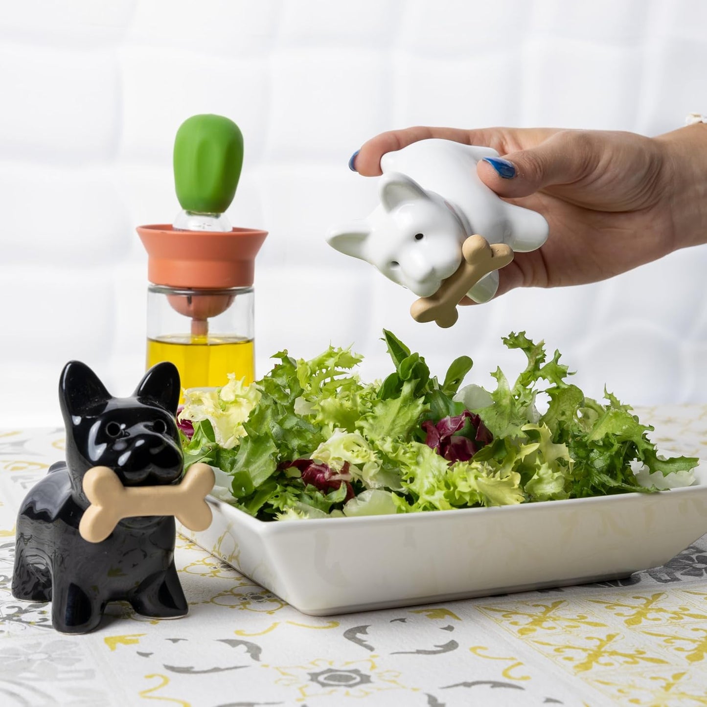 Salz- und Pfefferset im Hundedesign, Hunde, Schwarz und Weiss