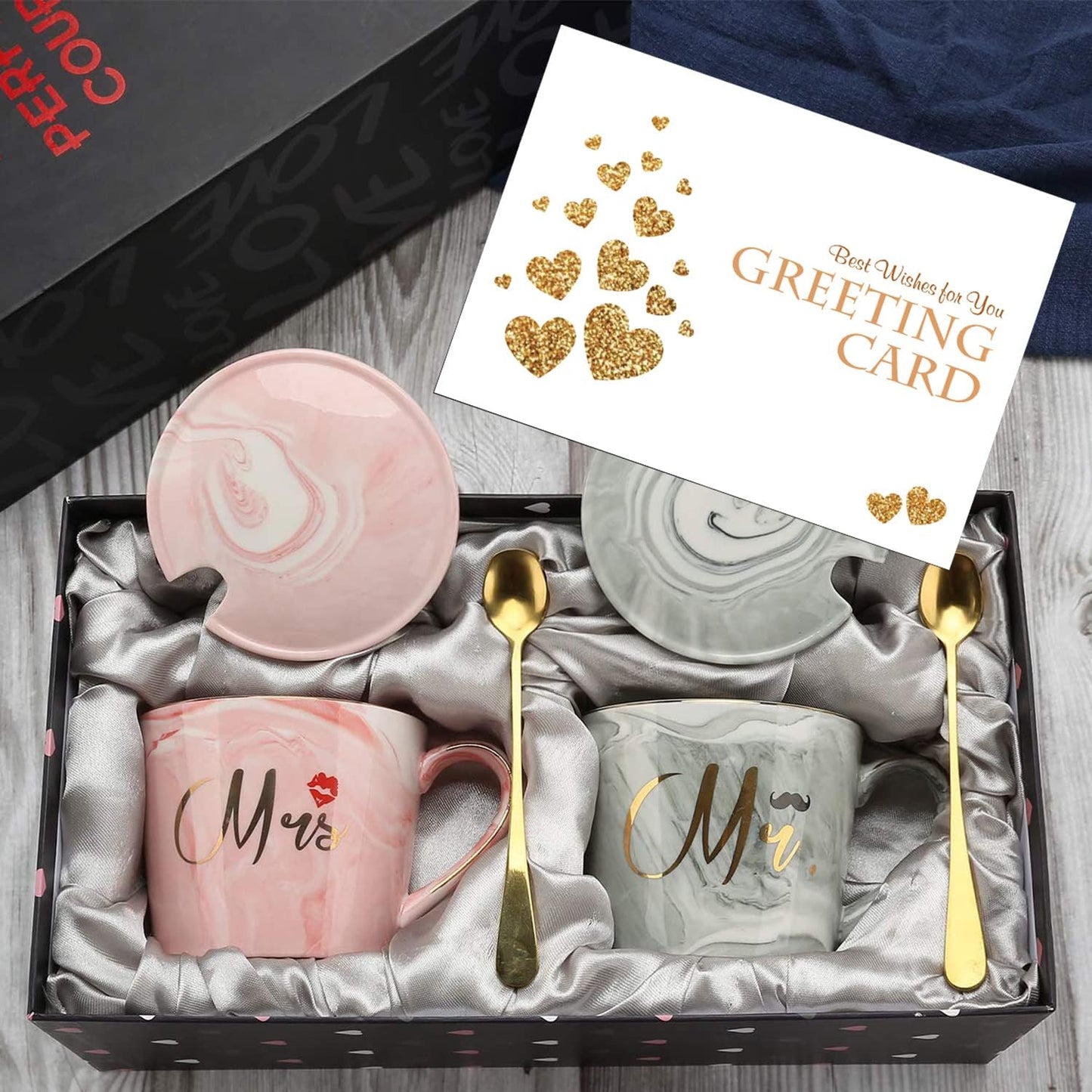 Hochzeits-Kaffeebecher-Set: Mr and Mrs, ovale