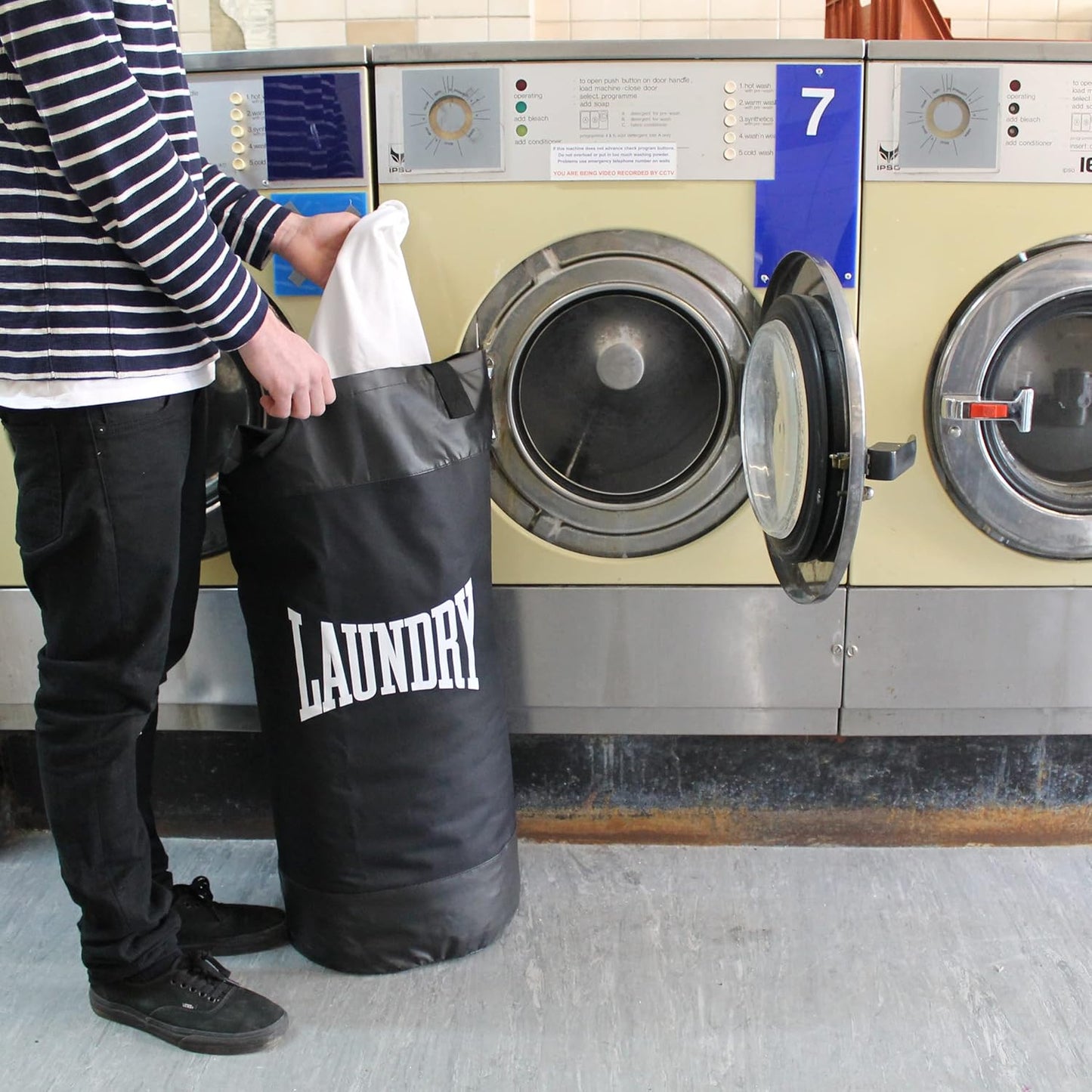 Wäschekorb Boxsack, Schwarz